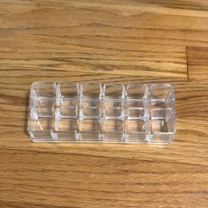 Acrylic makeup organizer